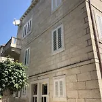 Stone House 아파트 *