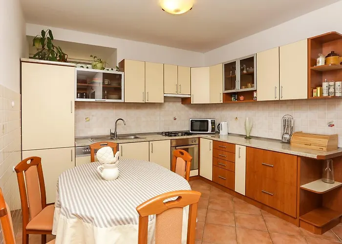 Apartament Stone House